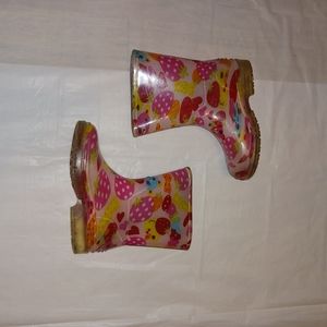 Little girl size 9 Rainboots